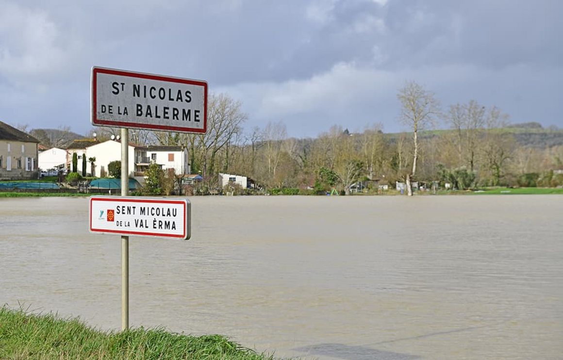 Les champs de Saint-Nicolas-de-la-Balerme sous les eaux