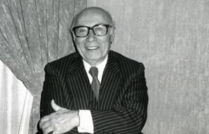 Henri Caillavet militant associatif au milieu des années 1990